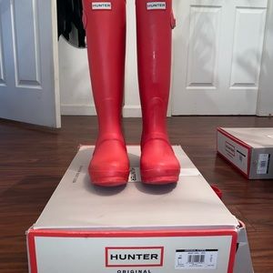 Hunter Tall Orange Rain Boots